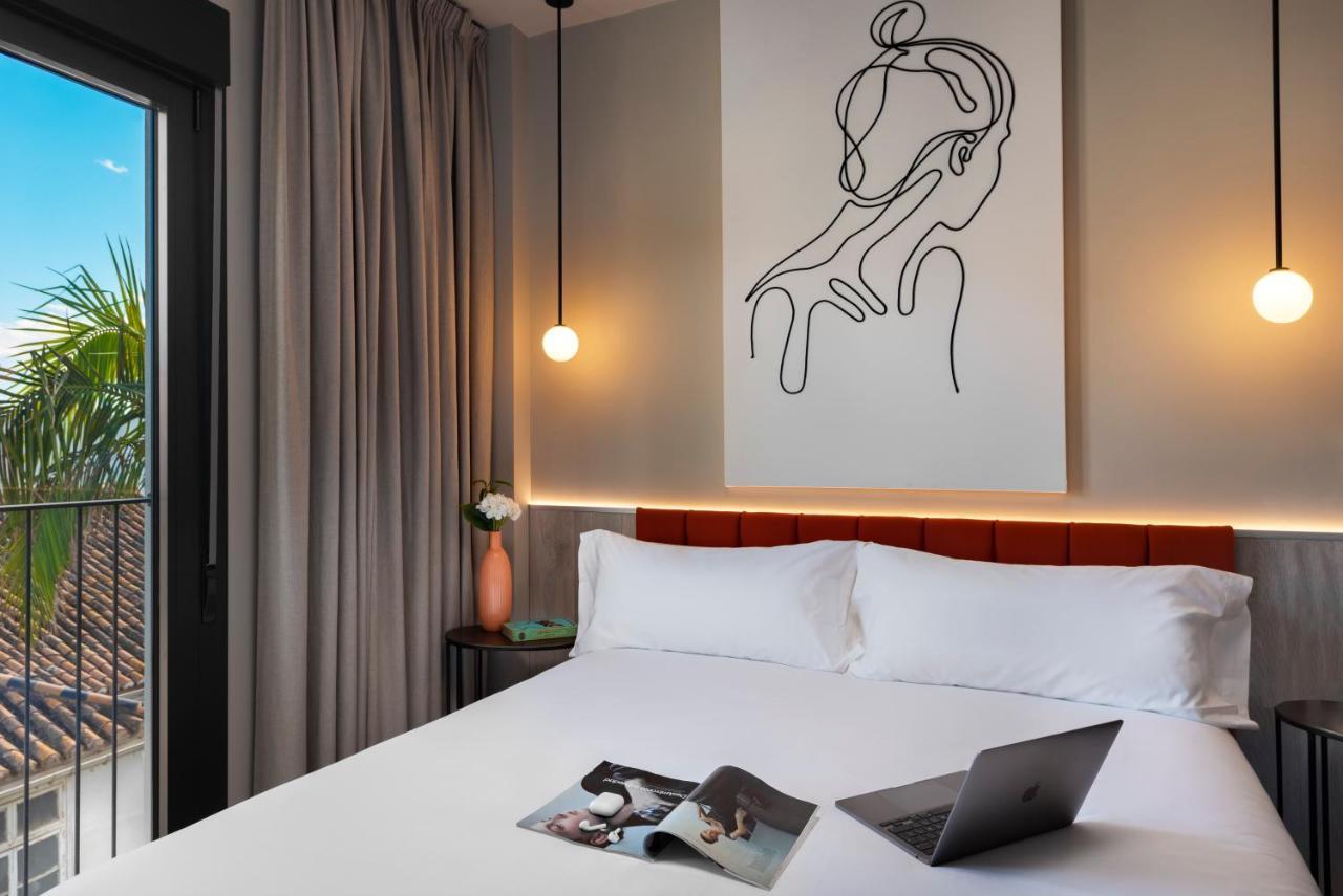 Coeo Pena Design Apartments Malaga Bagian luar foto